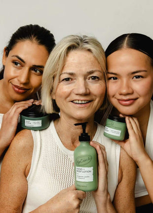 Natural Bodycare Bundle - Skincare Set with Scrub & Moisturizer