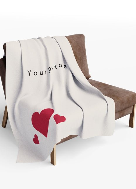 Personalized Birthday Crew Arctic Fleece Blanket — "Prueba No Procesar" Heart Design