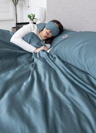 Organic Bamboo Duvet Cover Set - Hypoallergenic, Ultra-Soft Bed Linen