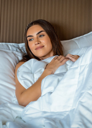 Cooling Comforter Set – Eucalyptus Silk Temperature-Regulating Bedding Set